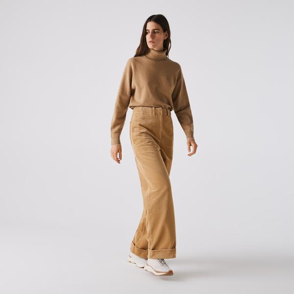 Lacoste Women's LIVE High-Waisted Loose Ribbed Velvet Pants