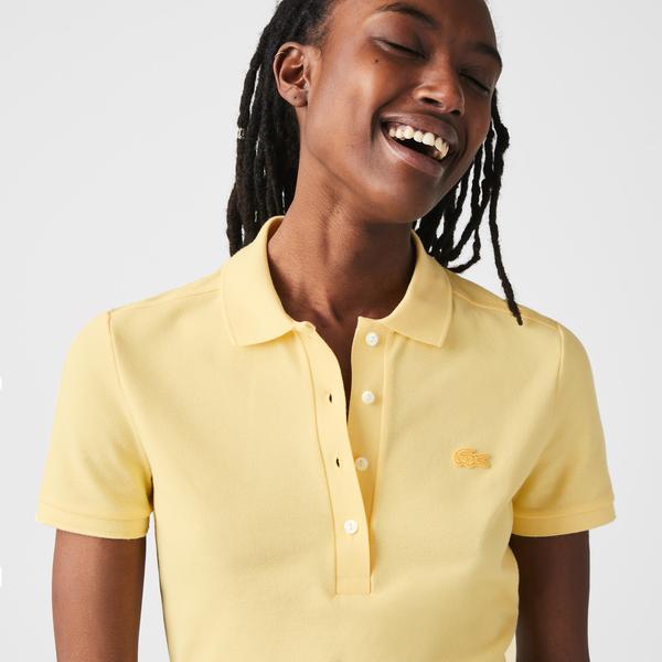 Damska koszulka polo o dopasowanym kroju Lacoste w kolorze jasnożółtym