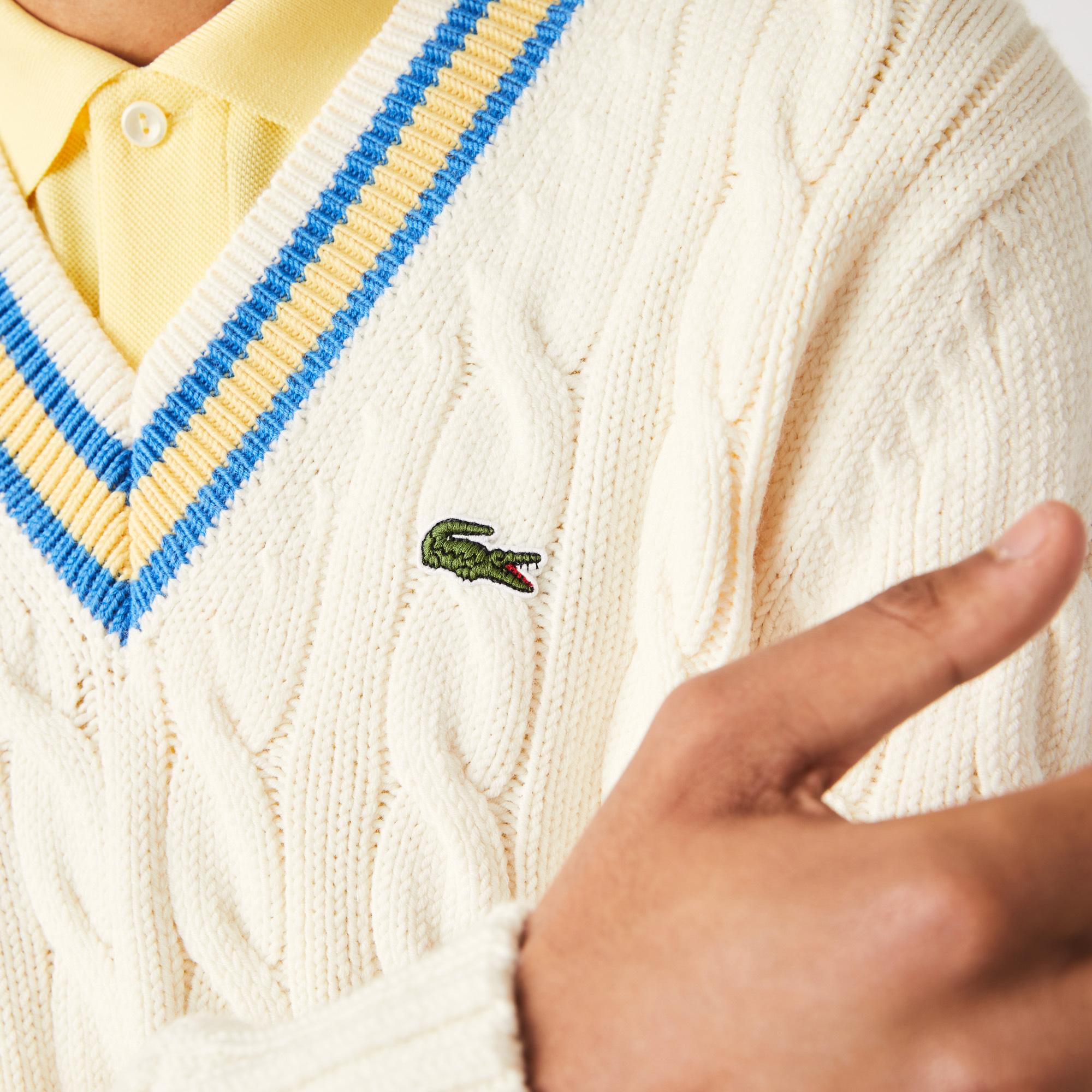 Lacoste męski sweter wełniany w pasy w kontrastowych kolorach z dekoltem w kształcie litery V Classic Fit